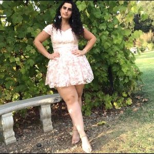 Fashion Nova Dress (Pink, Medium)